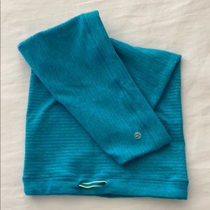 Lululemon neck gator